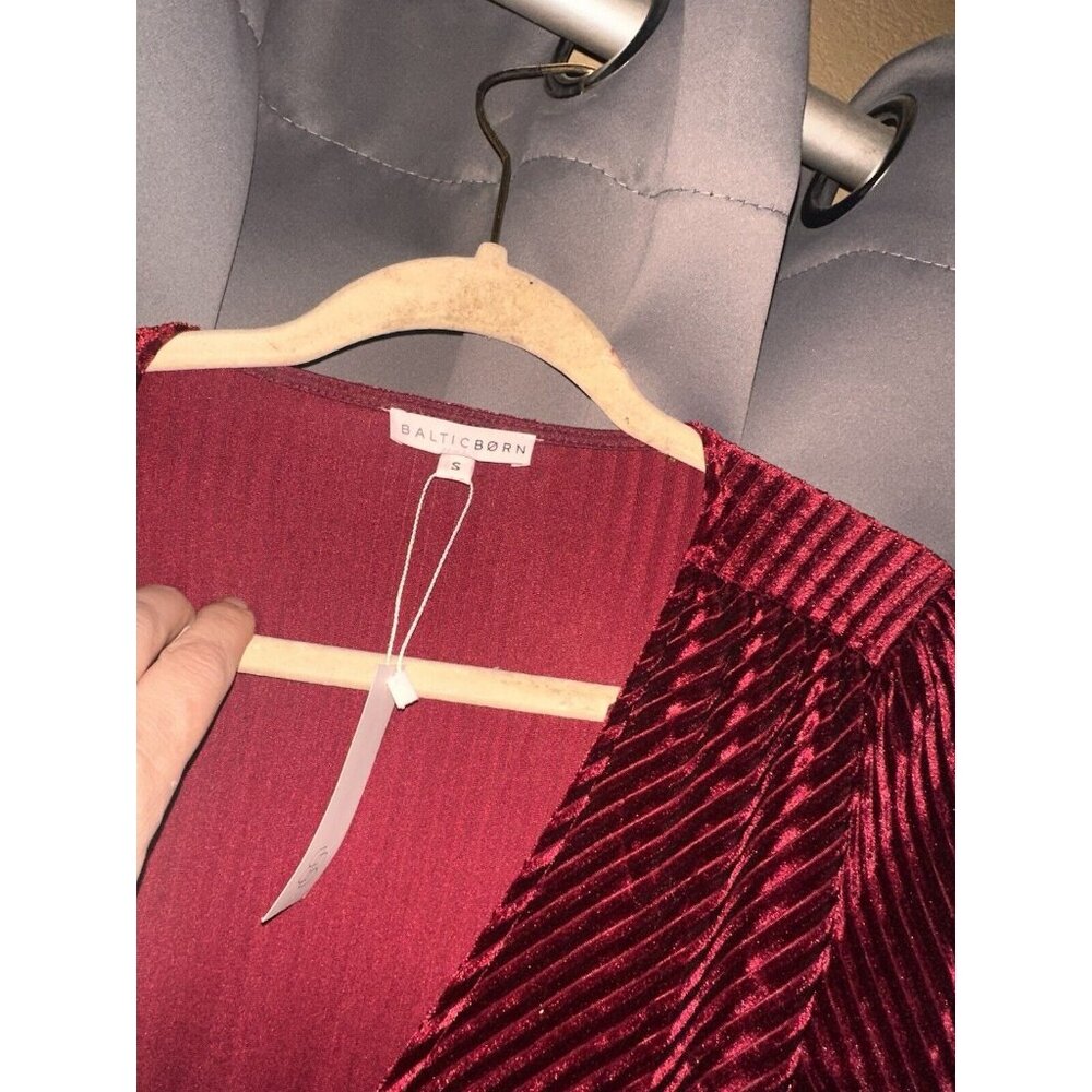 Baltic Born Small Jada Wrap Maxi Dress Velvet Ribbed Long Sleeve Mulberry NWT - Picture 3 of 4